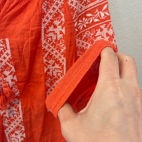 Hinge Orange Coral Embroidered Flowy 3/4 Sleeve Top with Tassels Size XS - Picture 6 of 10